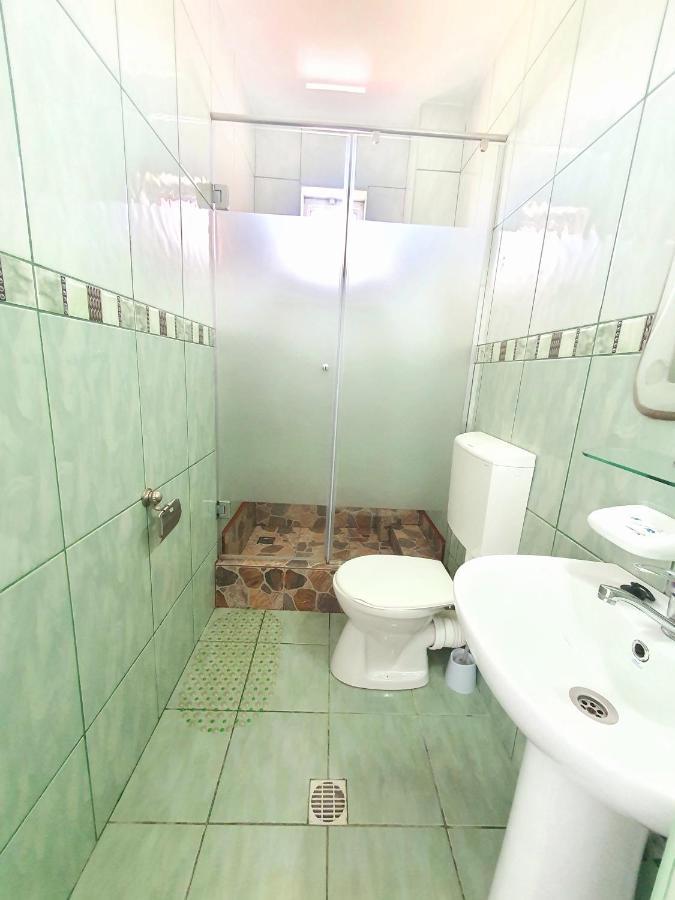 Cameră triplă