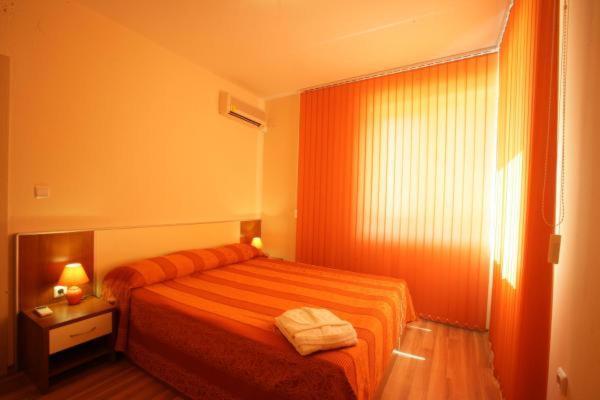 Apartament cu 1 dormitor şi balcon