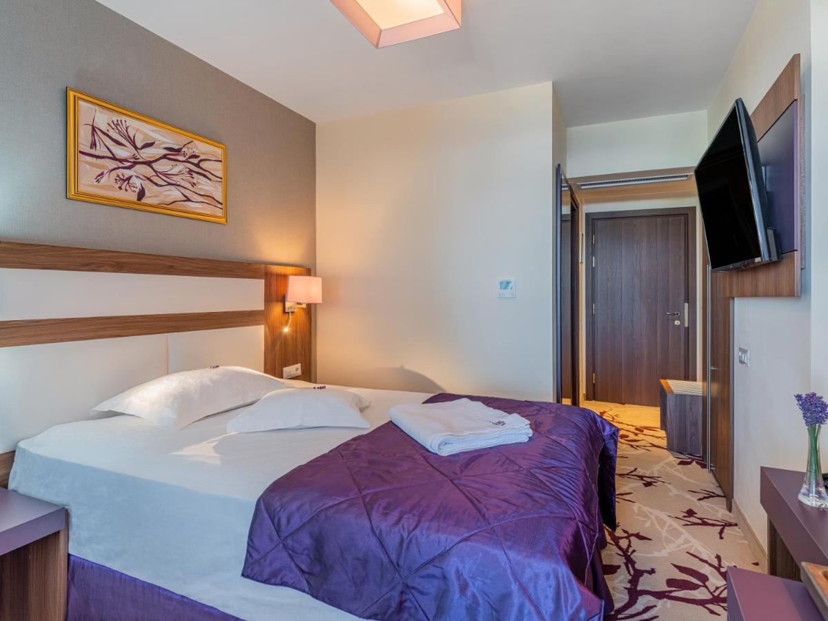 Single Room Balcony Sea View