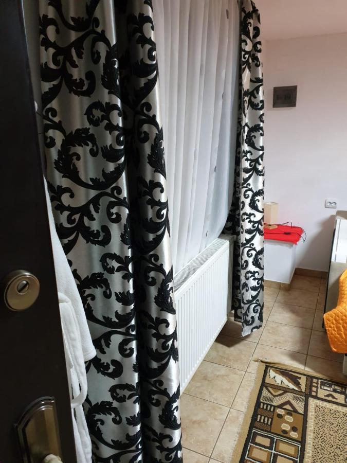 Double Room Private External Bathroom