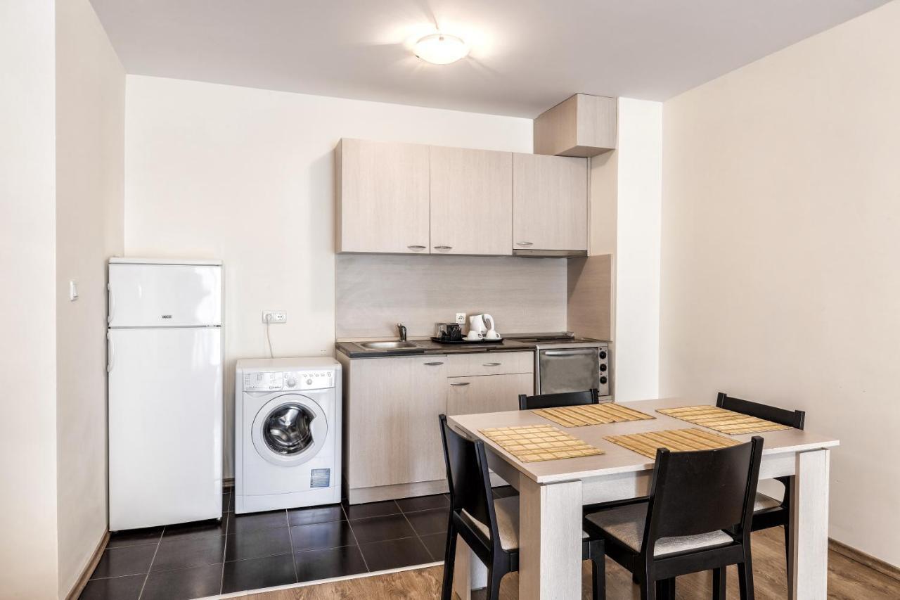 Apartament cu 1 dormitor şi balcon