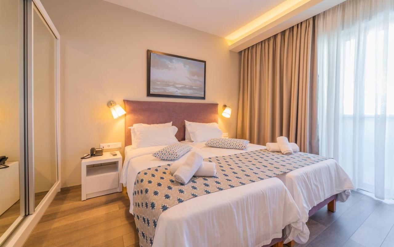Apartament cu 1 dormitor (2 adulţi + 2 copii)