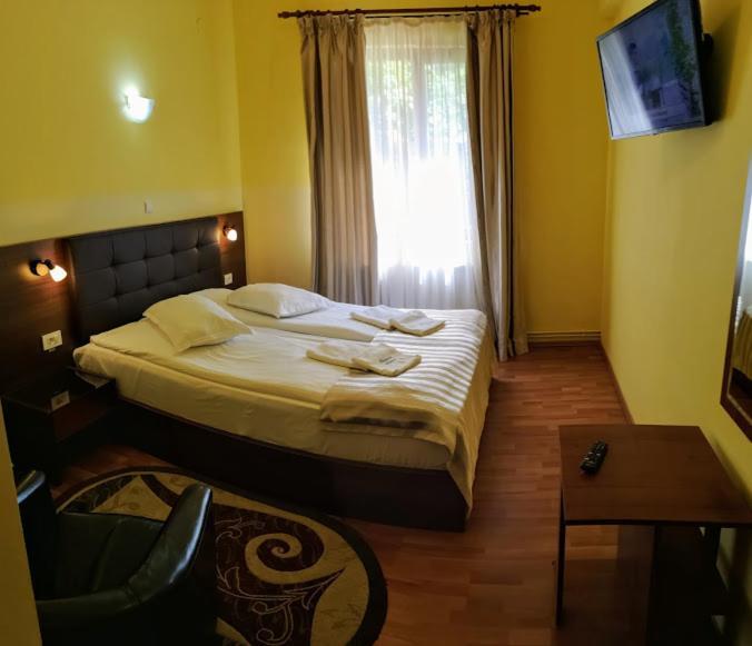Cameră dublă standard