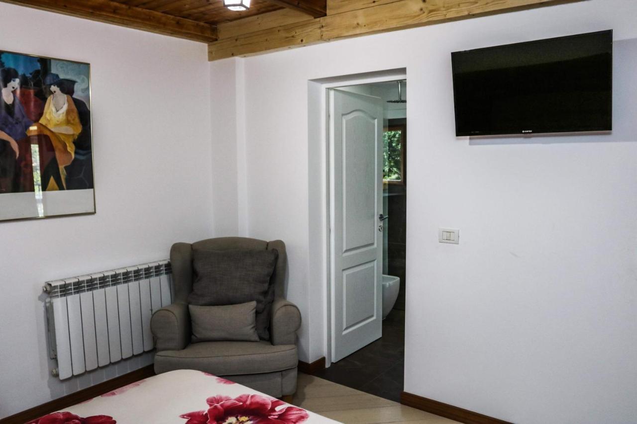 Cameră dublă cu balcon