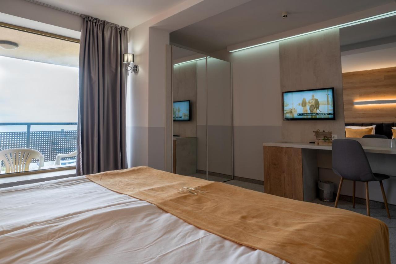 Cameră dublă sau twin standard cu vedere la mare