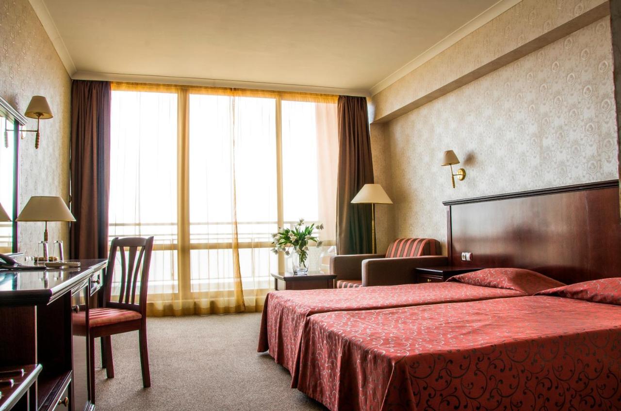 Twin Room Balcony,124849878:JPEG