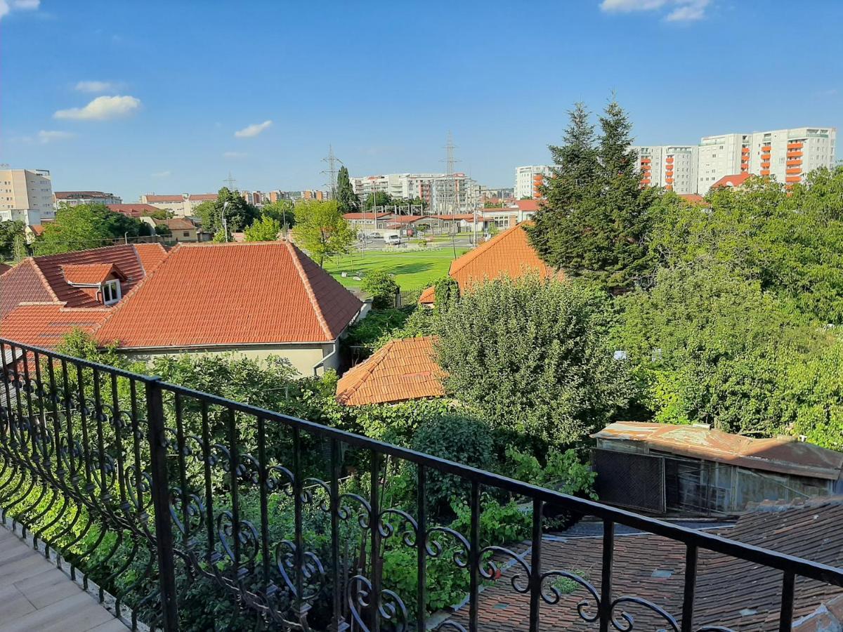 Cameră twin cu balcon
