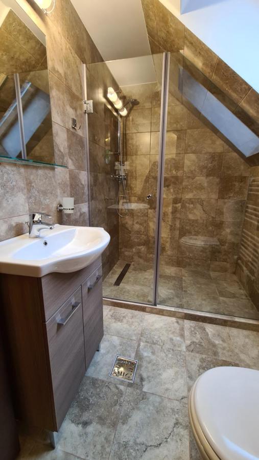 Double Room,1091145744:JPEG