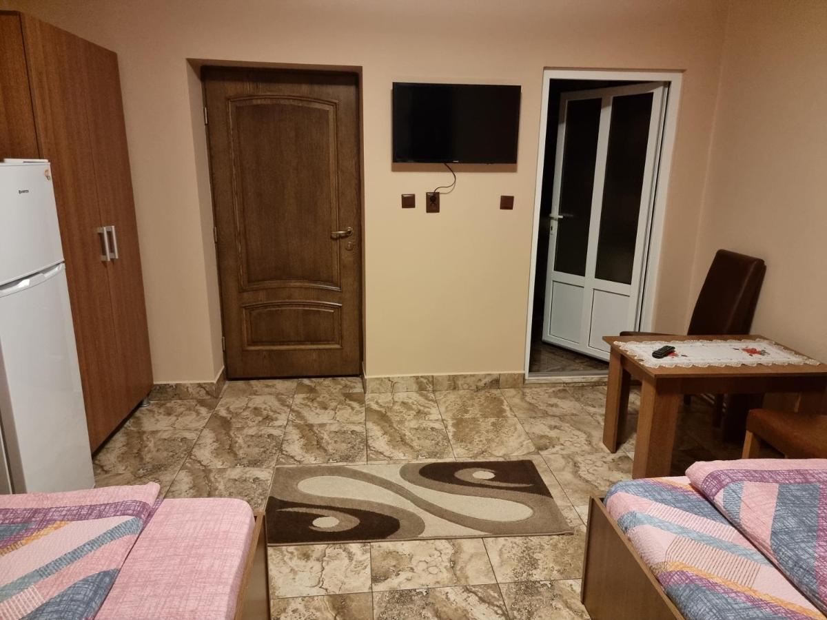 Triple Room Private Bathroom