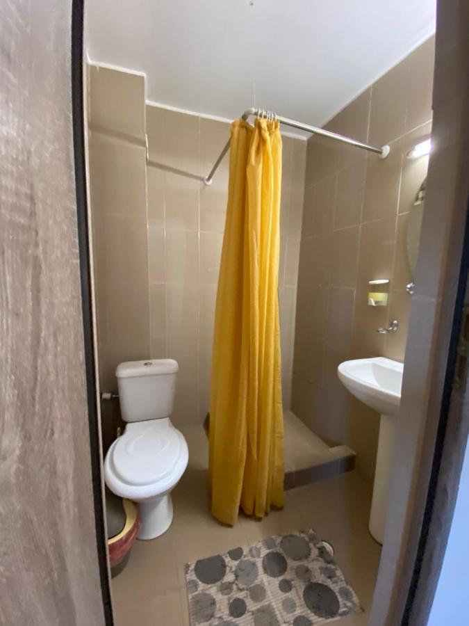 Cameră dublă cu baie privată