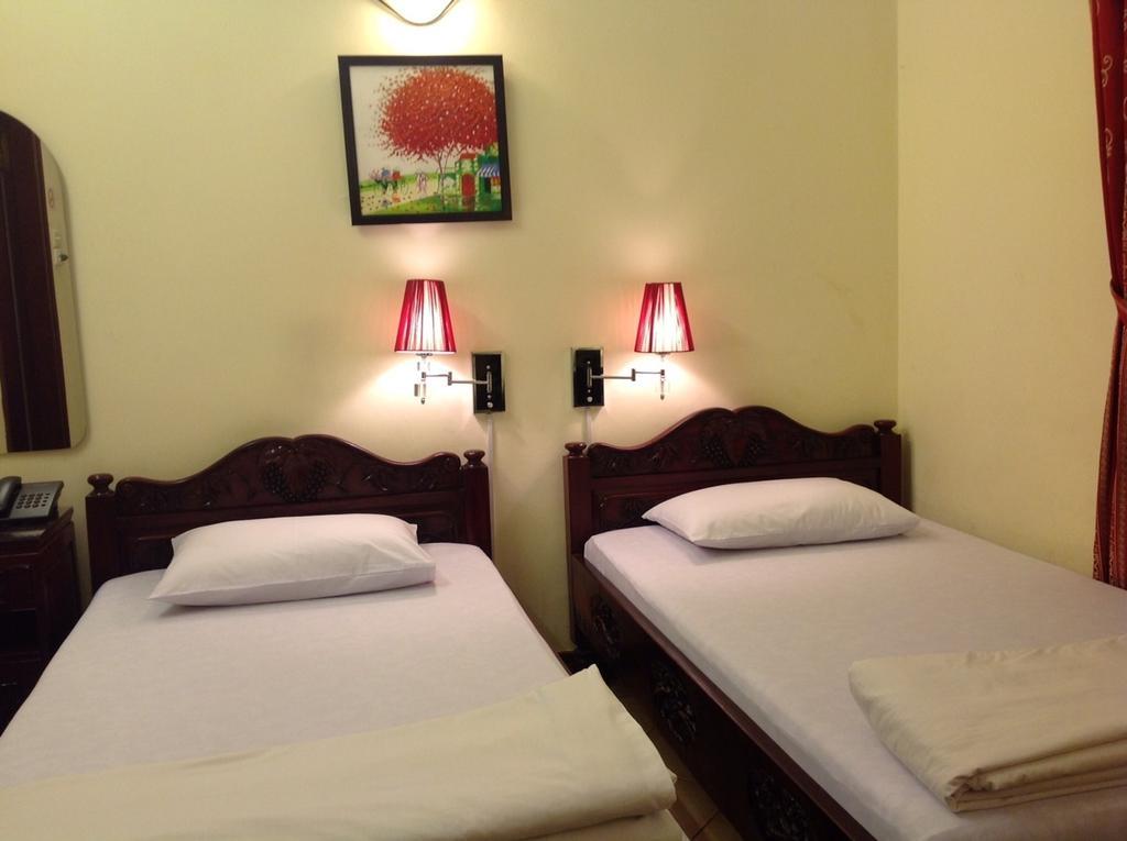 Superior Family Room,115097528:JPEG