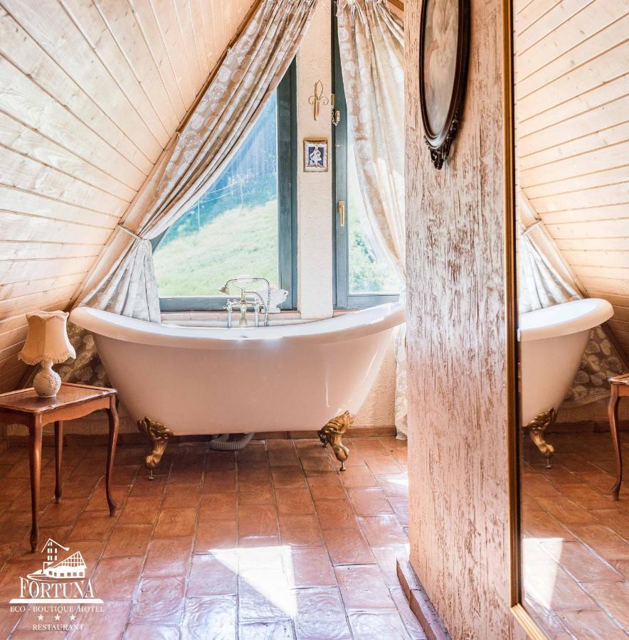 Deluxe Double Room with Bath - attic