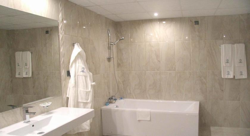 Junior Suite with Sea View (2 Adults),1421870814:JPEG