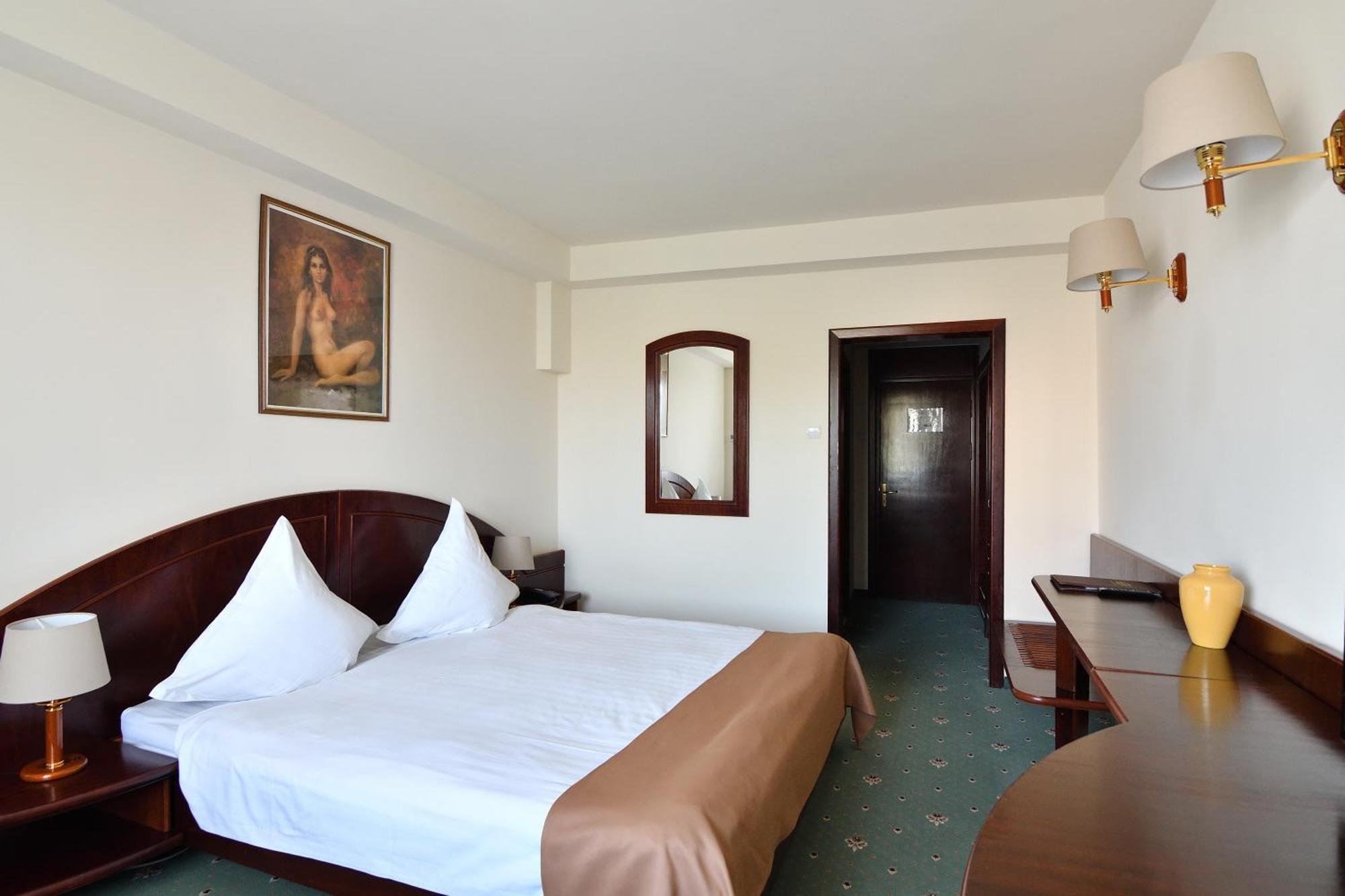 Double Room Balcony,998918265:JPEG