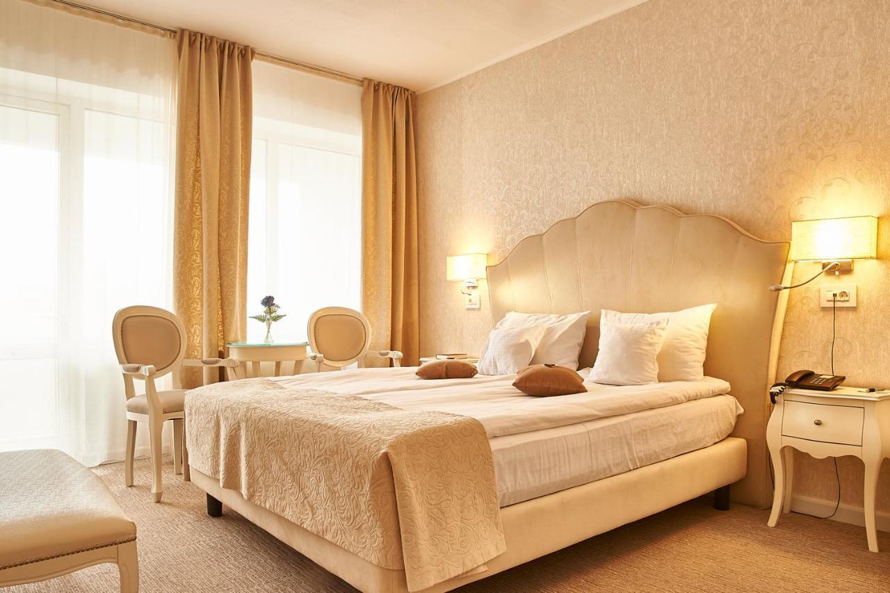 Family Suite,1233778148:JPEG
