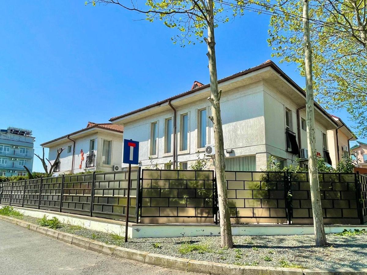 Cameră dublă cu baie privată