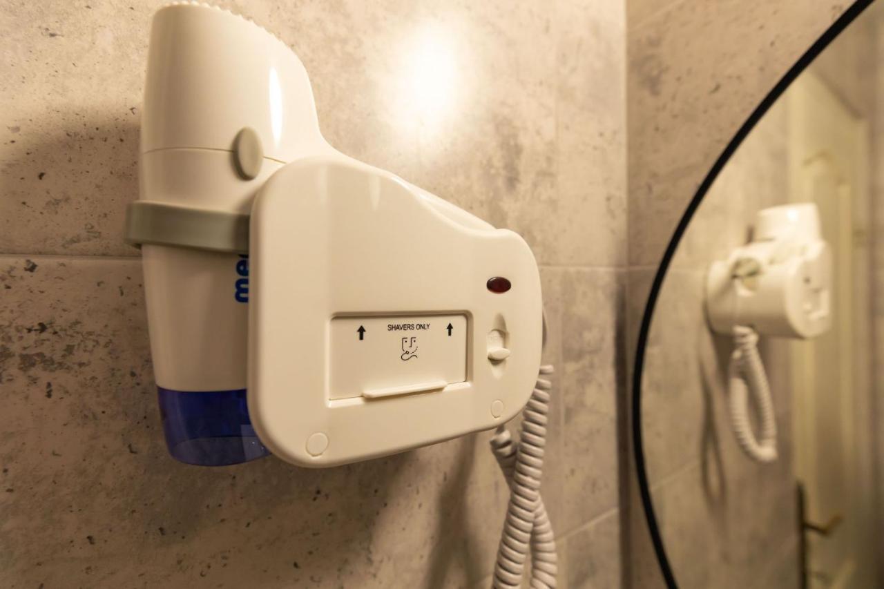 Double Room with Private Bathroom,1238195416:JPEG