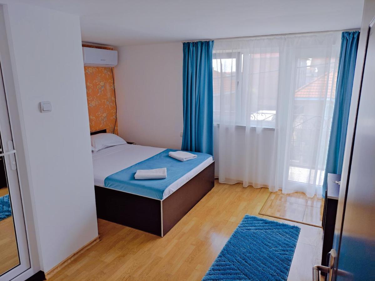 Cameră dublă cu balcon