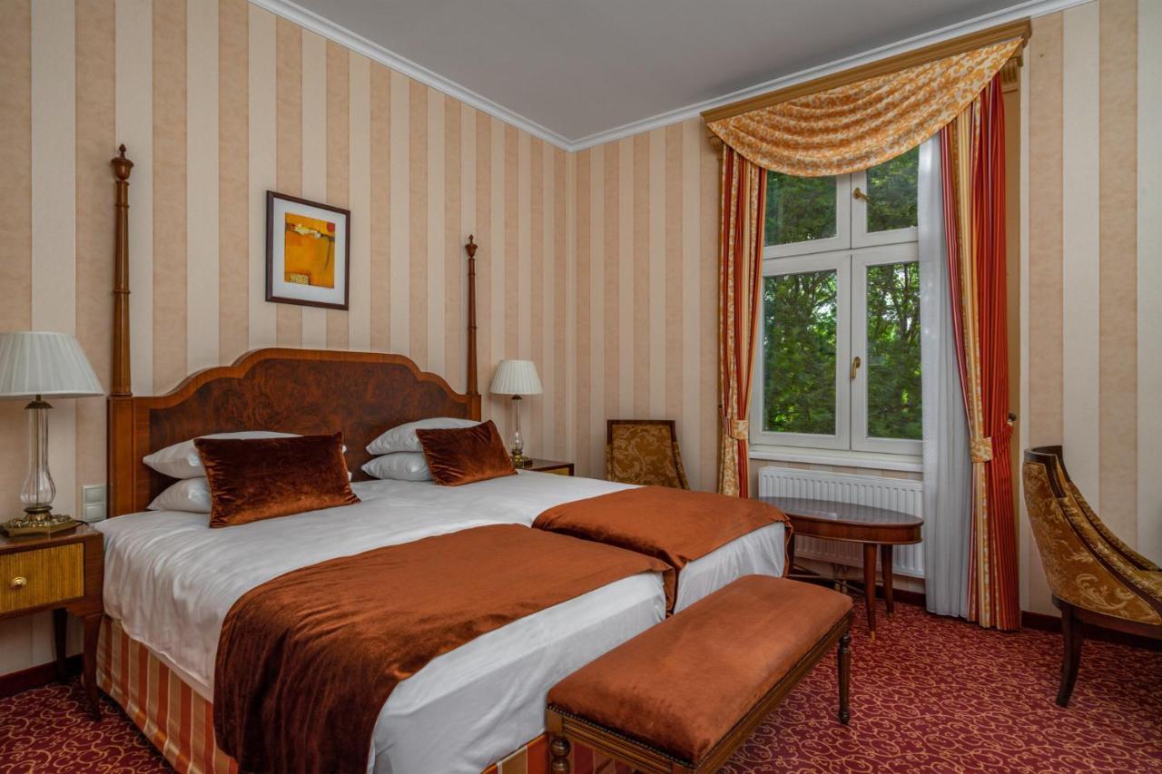 Cameră twin sau dublă Deluxe cu cină de Revelion