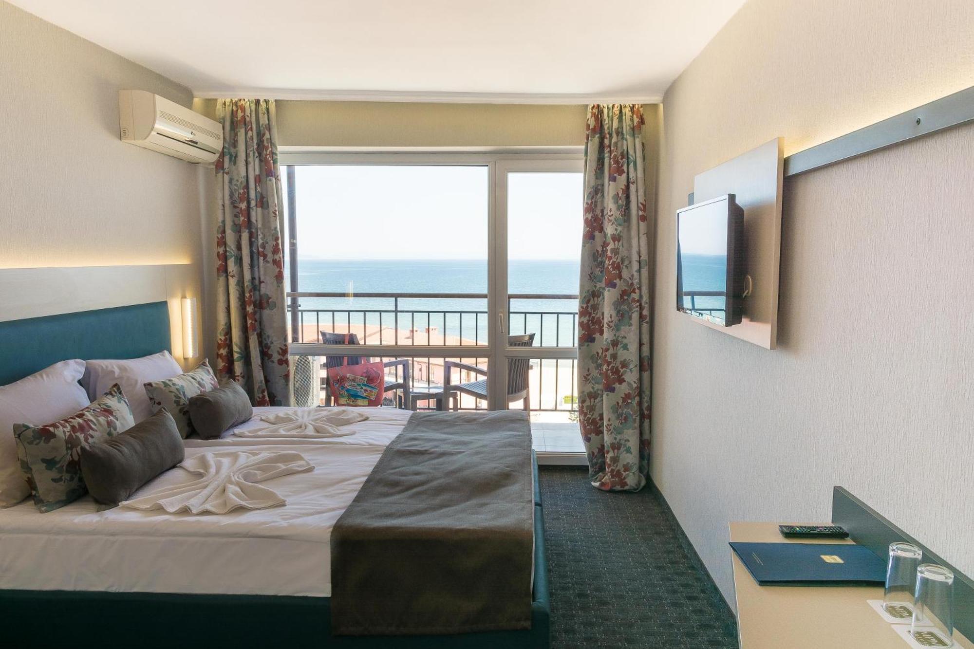 Cameră twin sau dublă standard (2 adulți) - Acces gratuit la plajă