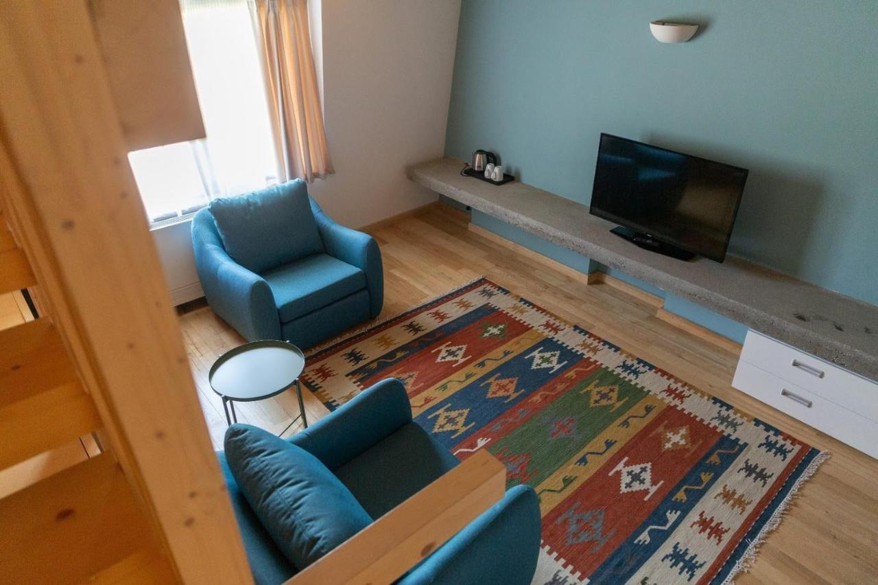 Standard Family Room