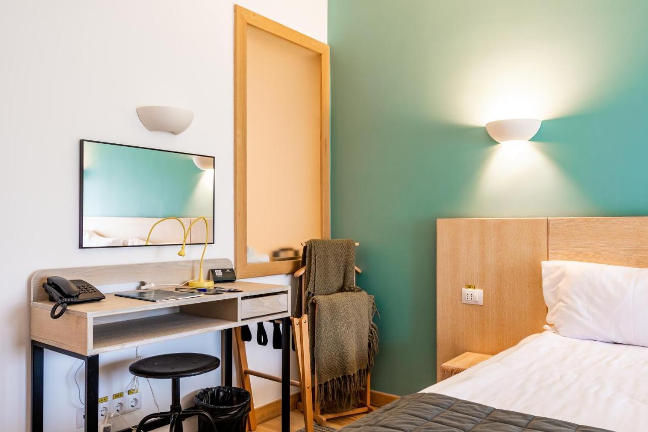 Standard Twin Room Mountain View