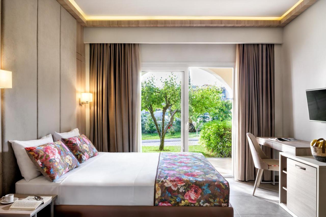 Cameră dublă Deluxe cu vedere la grădină