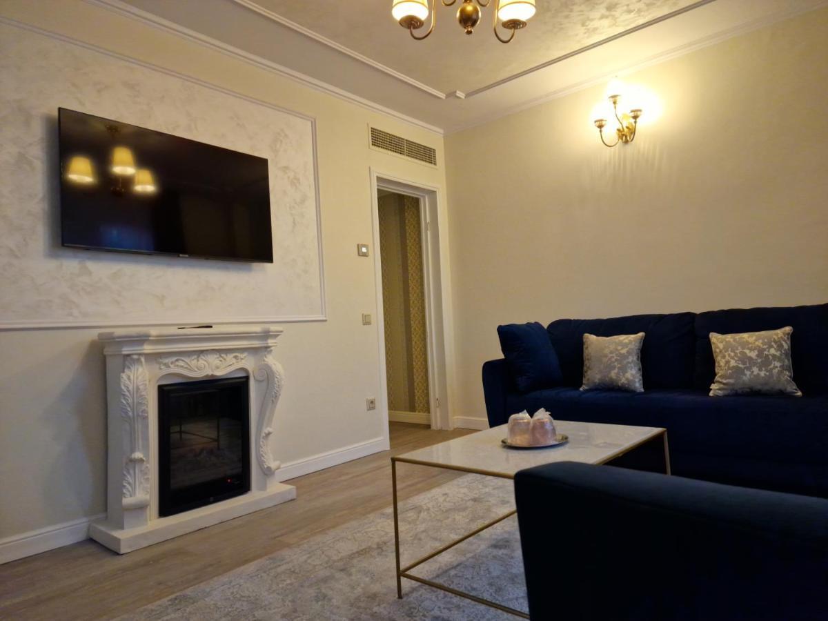 Standard Apartment,1307768239:JPEG