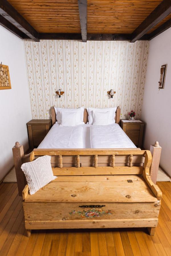 Double Room,1318226518:JPEG