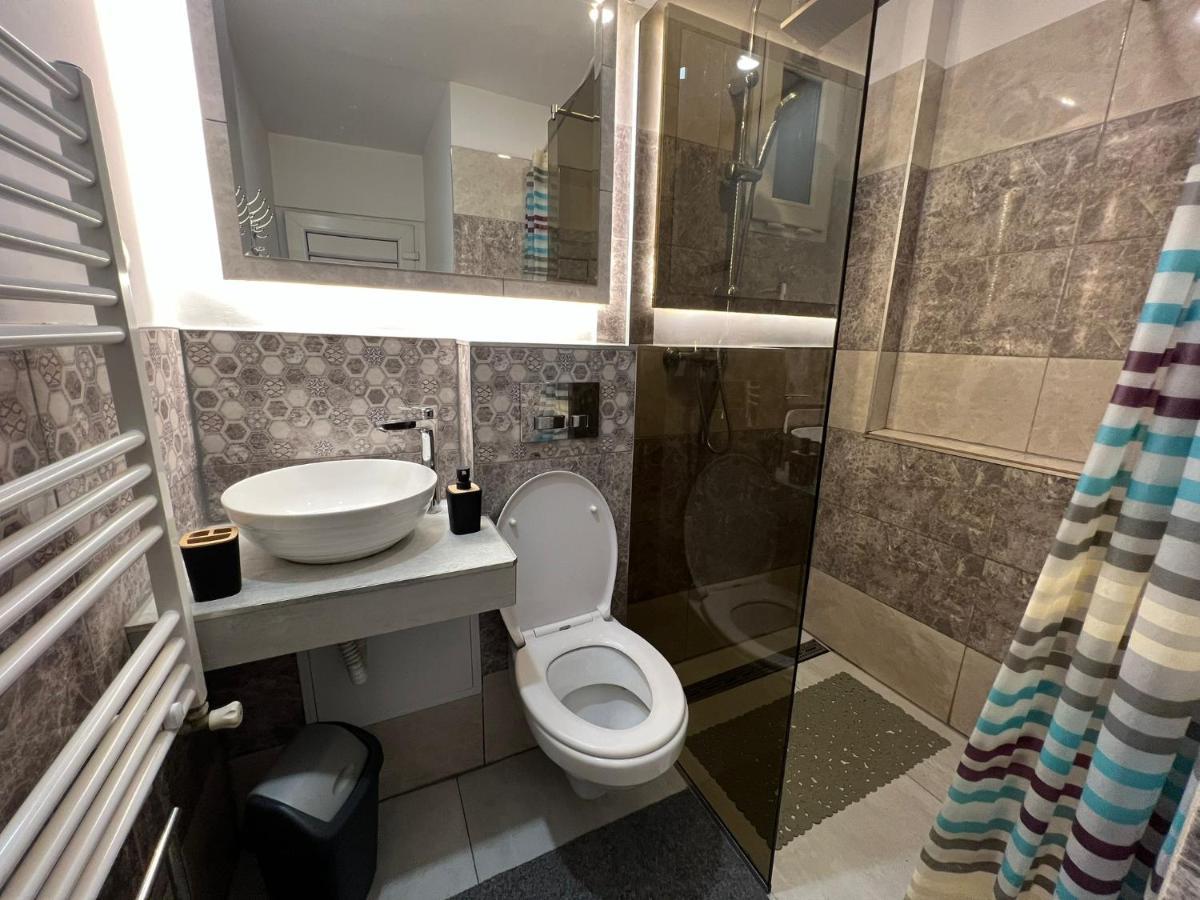 Cameră dublă sau twin