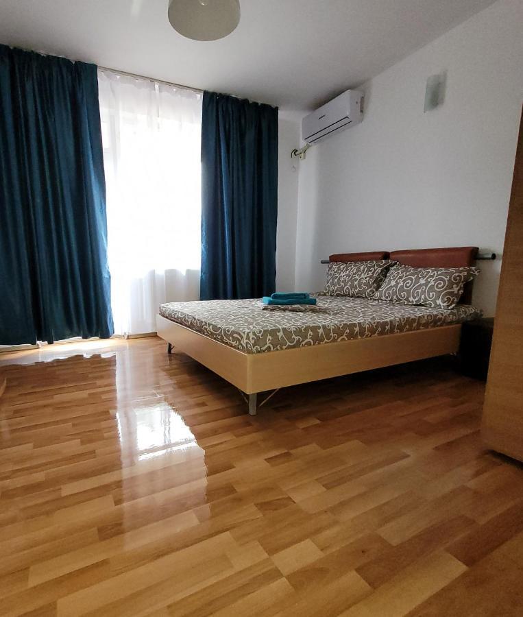 Cameră dublă cu balcon