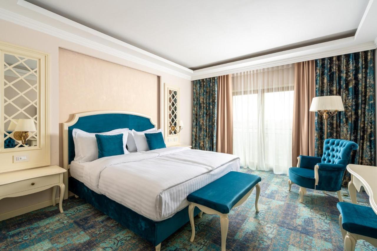 Cameră dublă Deluxe 4*