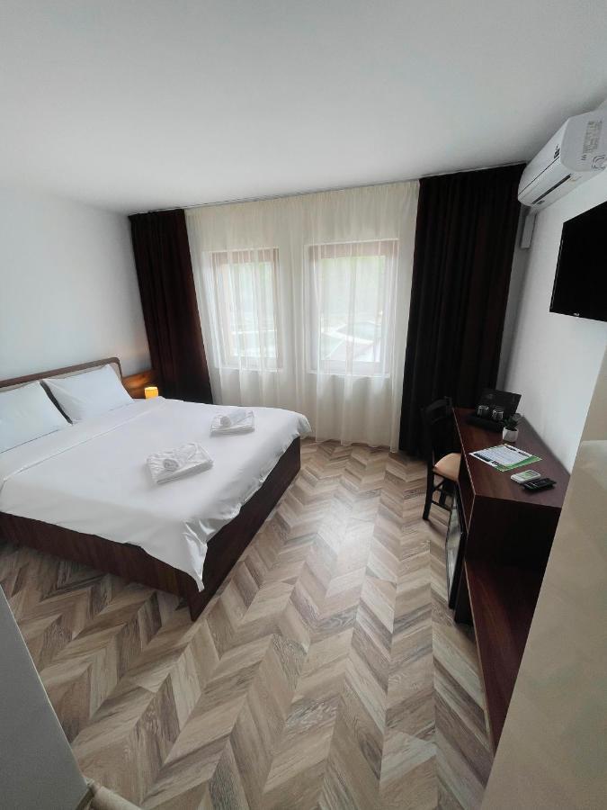 King Room Balcony,1393114304:JPEG