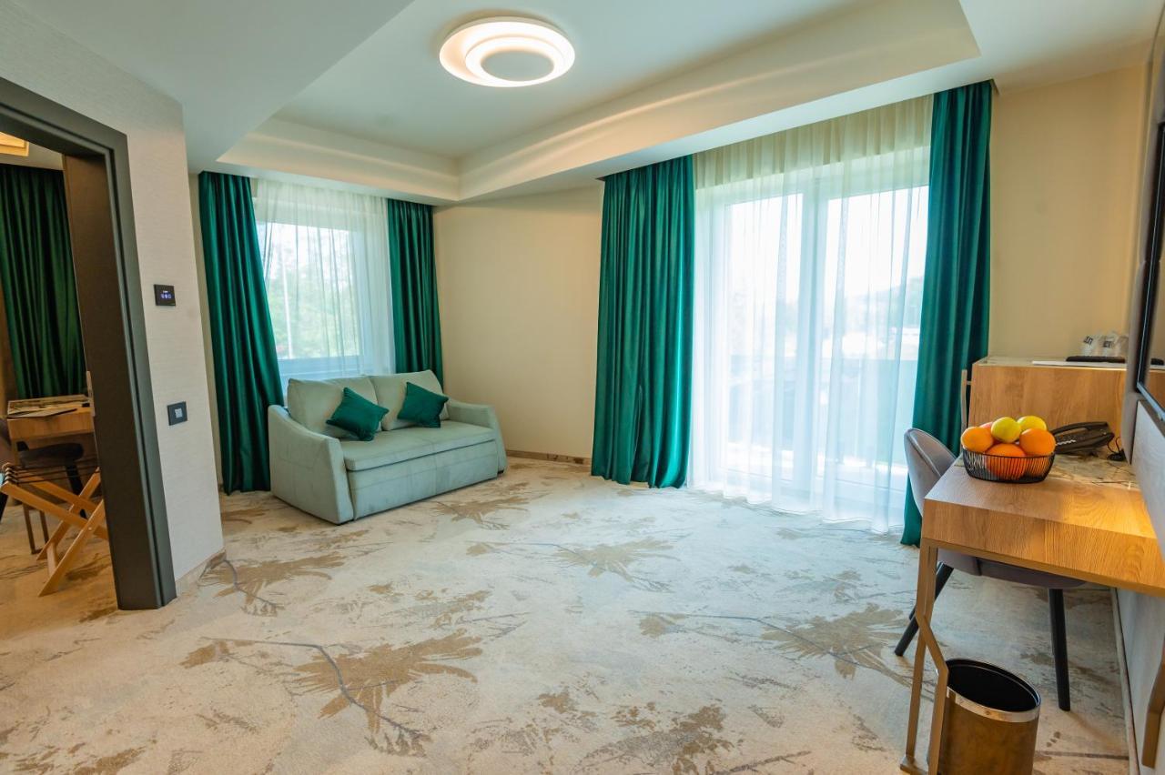 Apartament cu terasă
