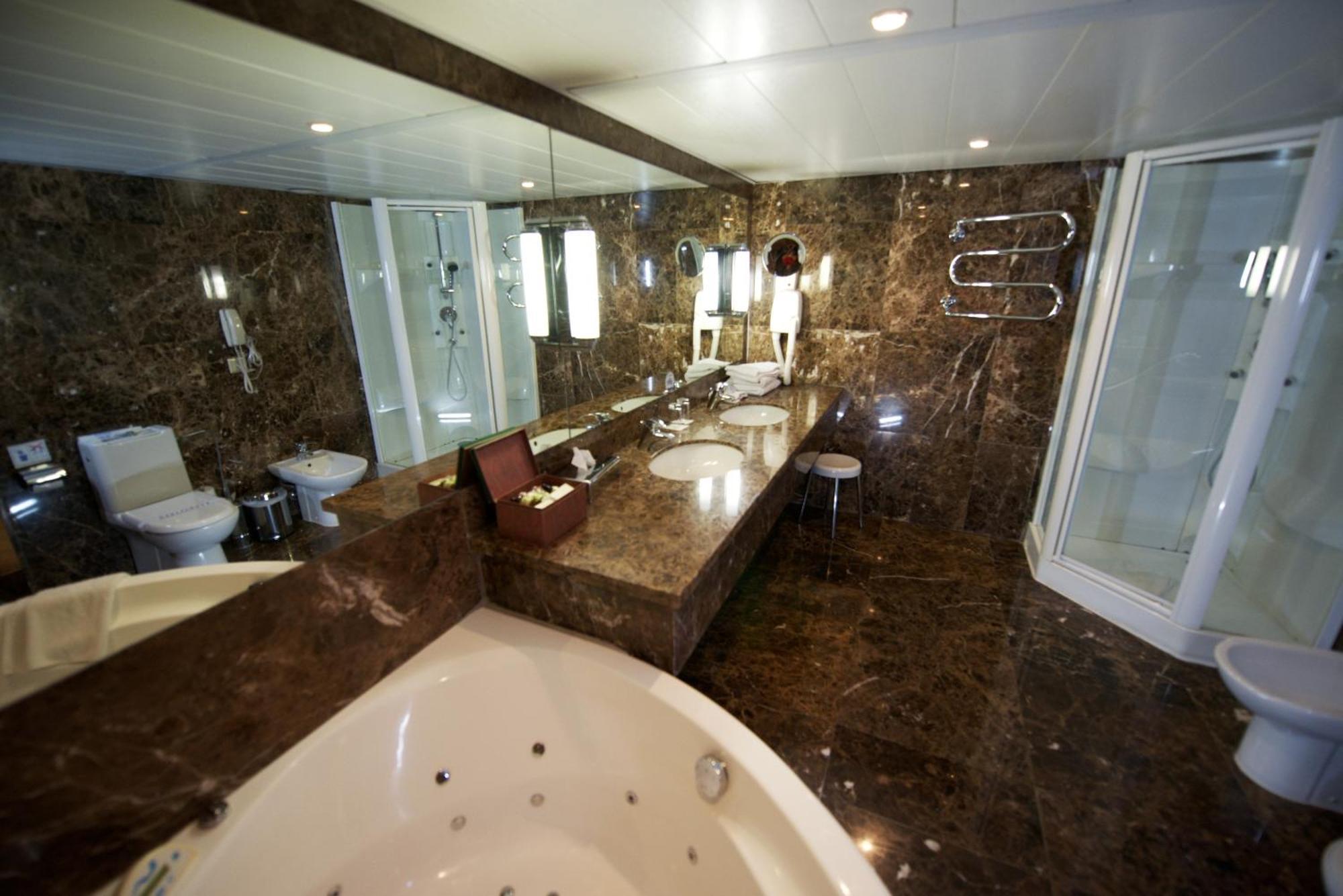 The Presidential Suite