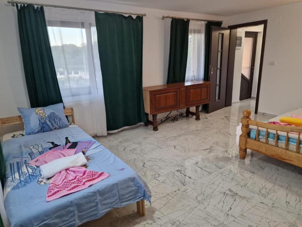 Cameră dublă