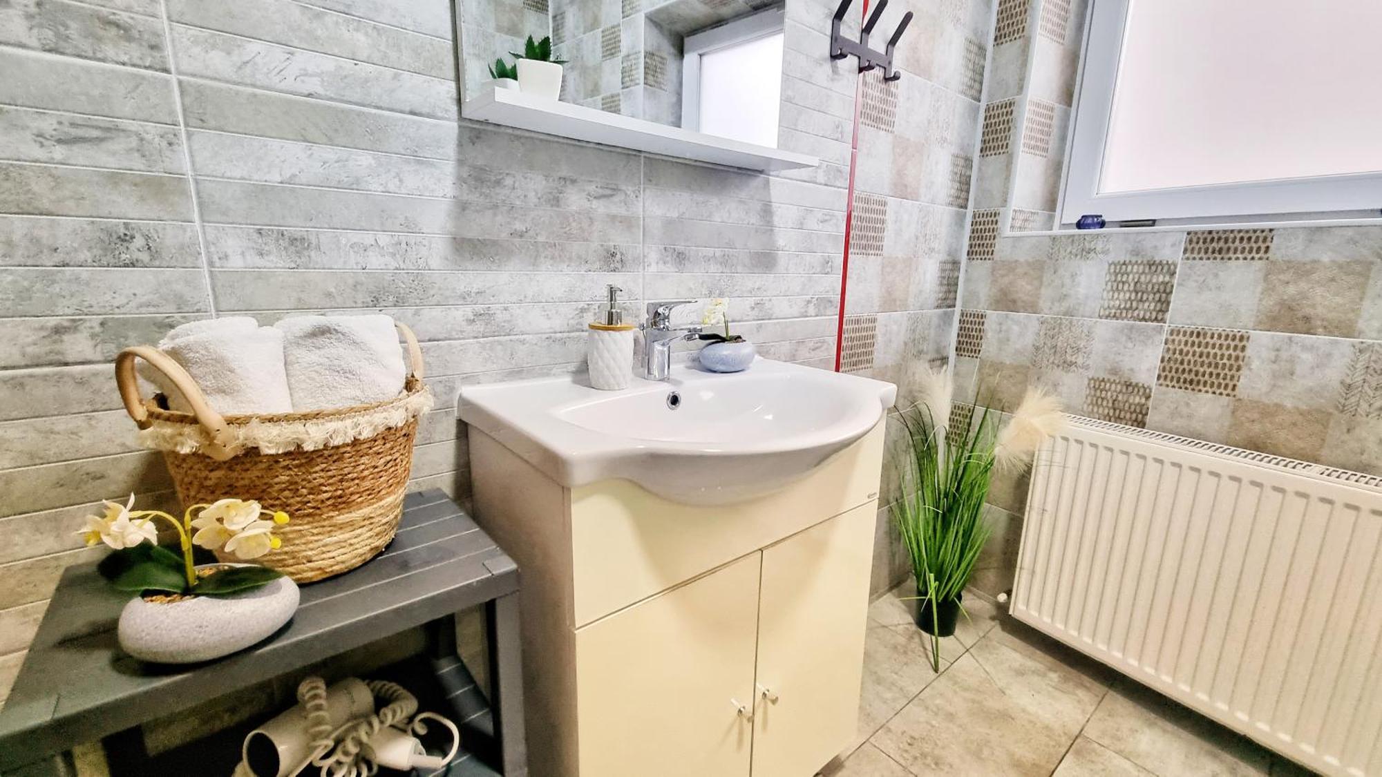 Apartament cu 2 dormitoare