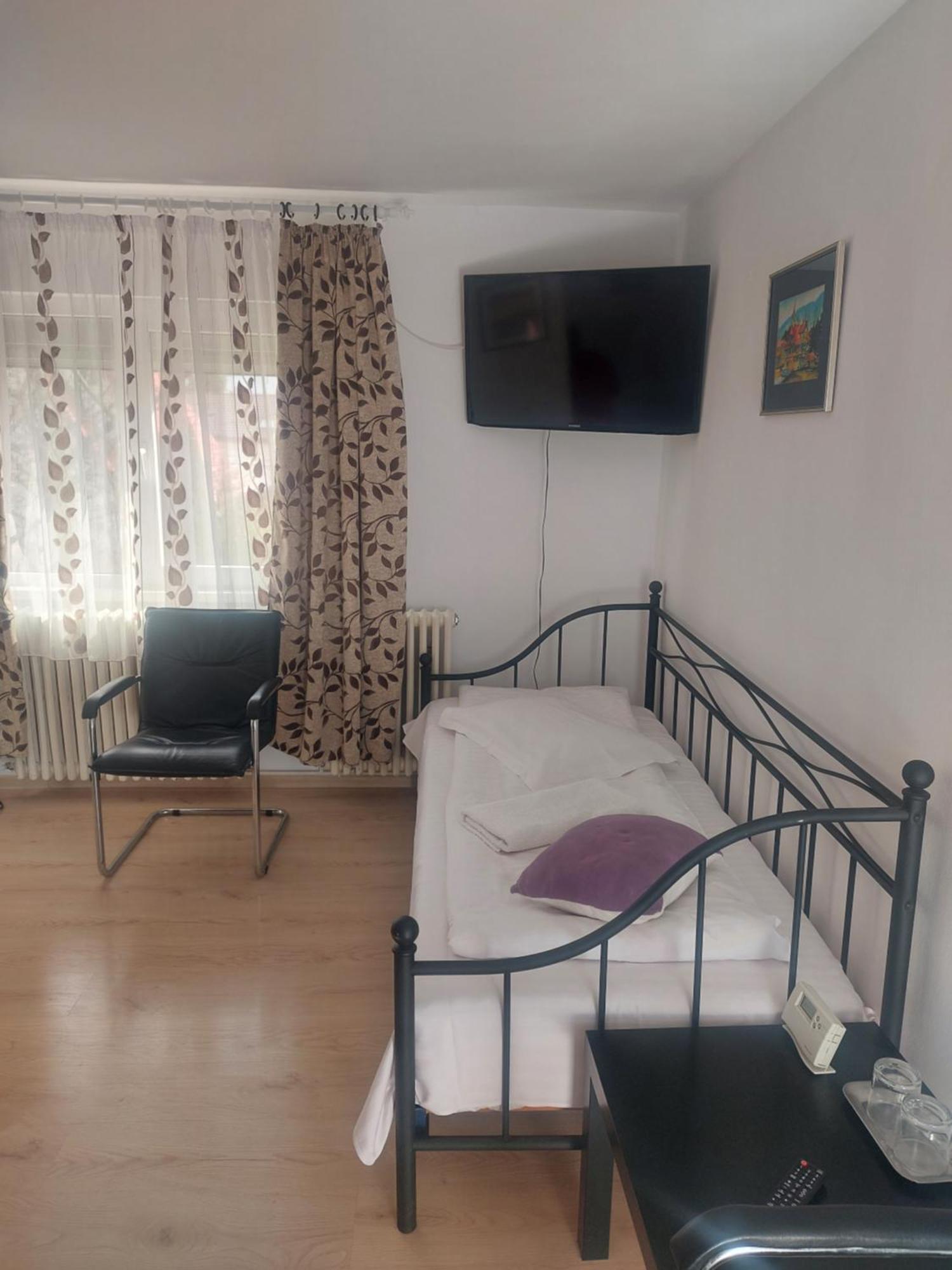 Triple Room Terrace,1535737549:JPEG