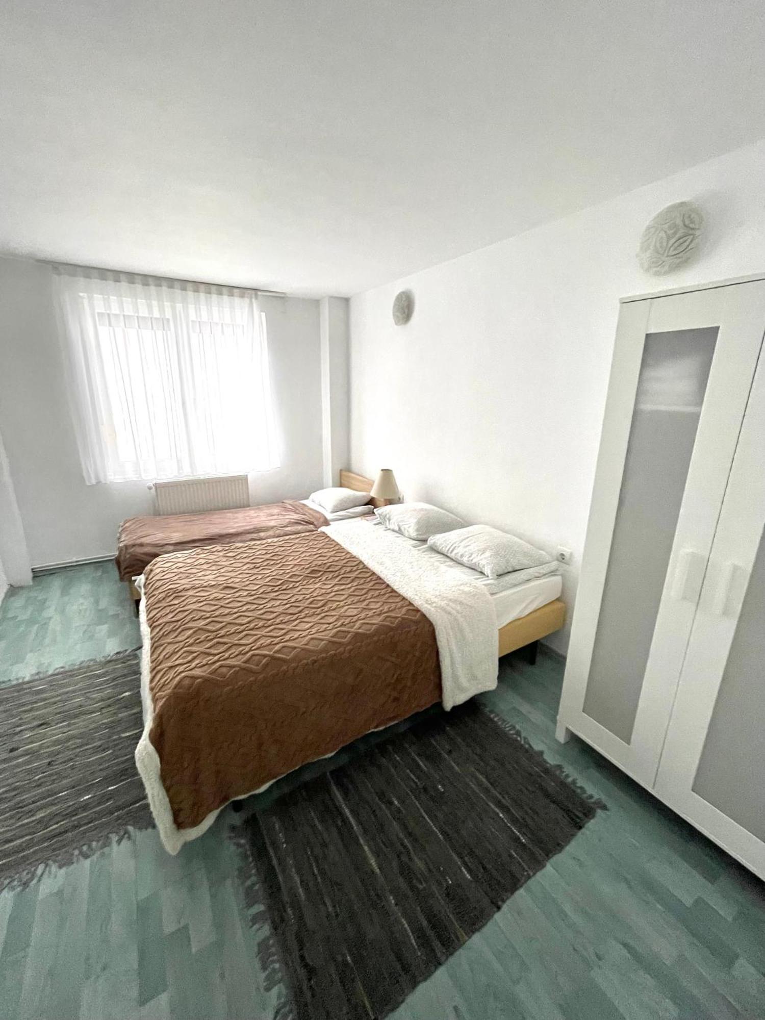 Apartament cu 2 dormitoare