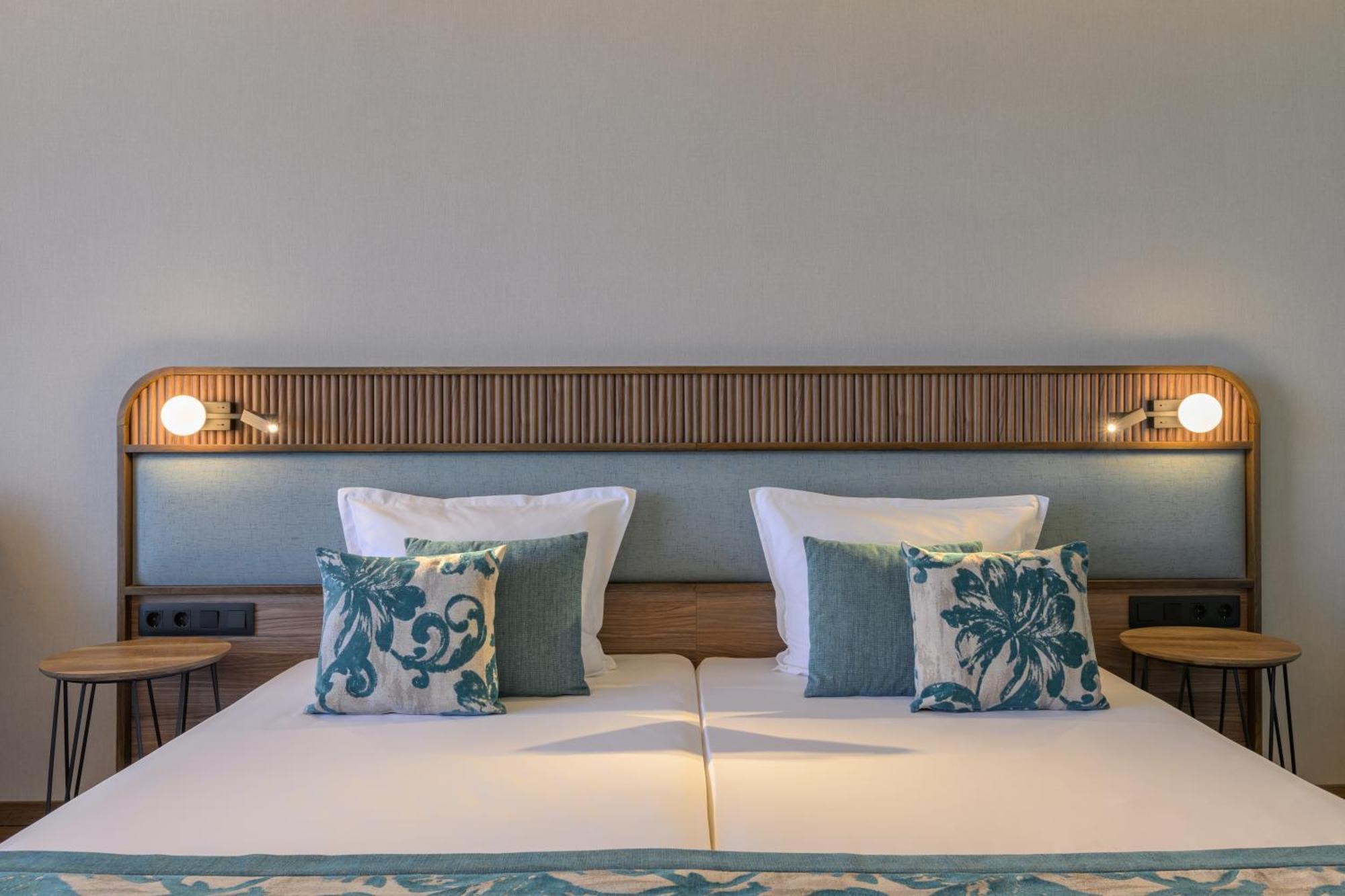 Cameră twin deluxe cu vedere la mare