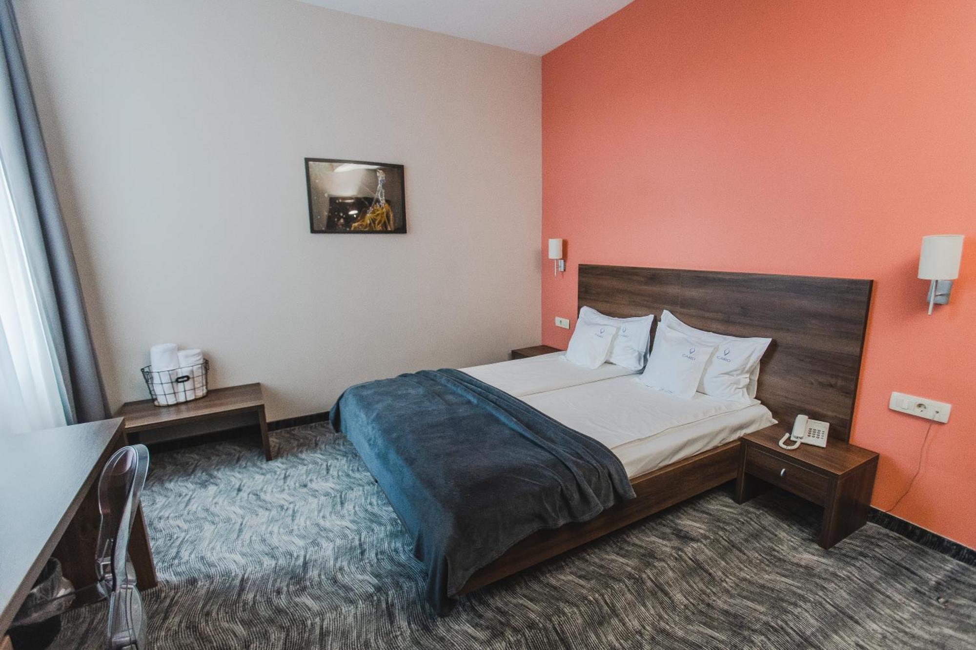 Cameră dublă standard