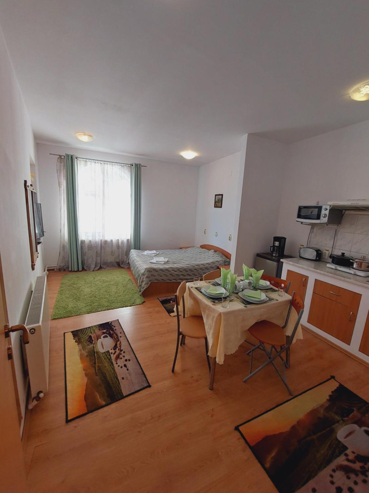 Superior Apartment