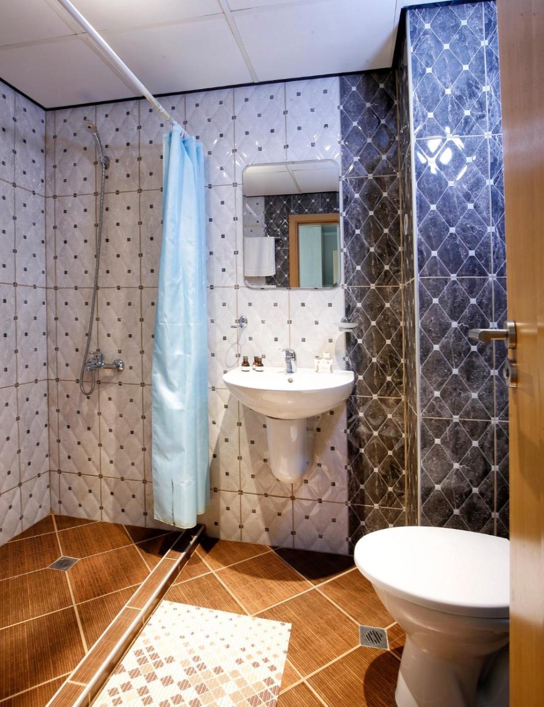 One-Bedroom Apartment,1559058922:JPEG