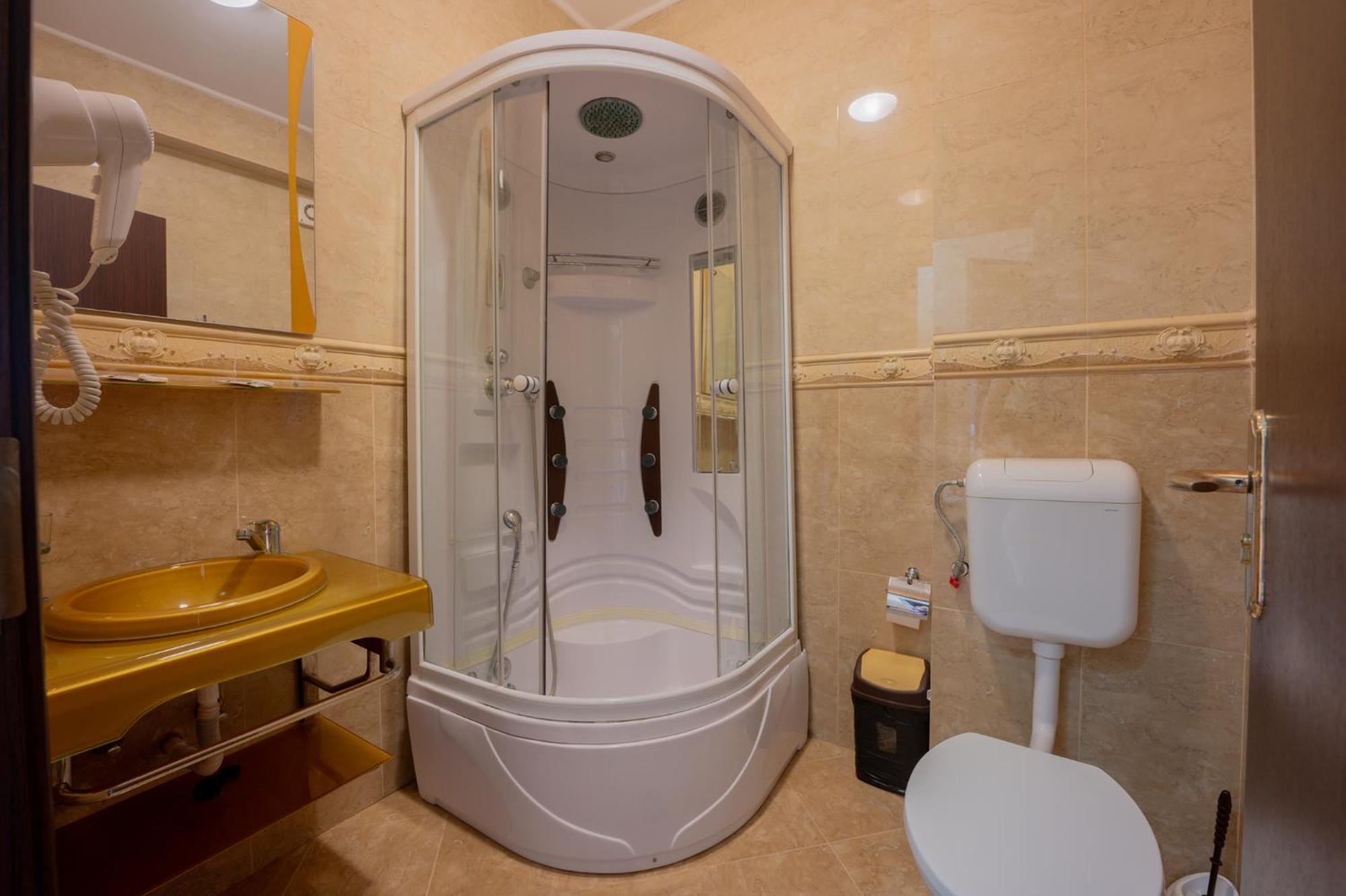Cameră dublă