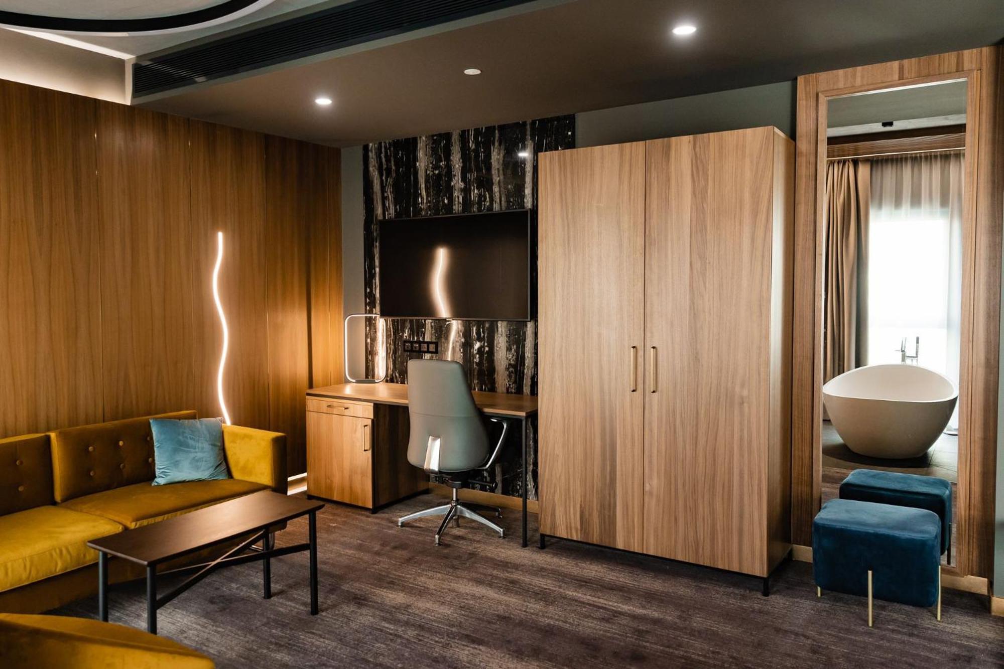 Suită Deluxe cu o cadă spa