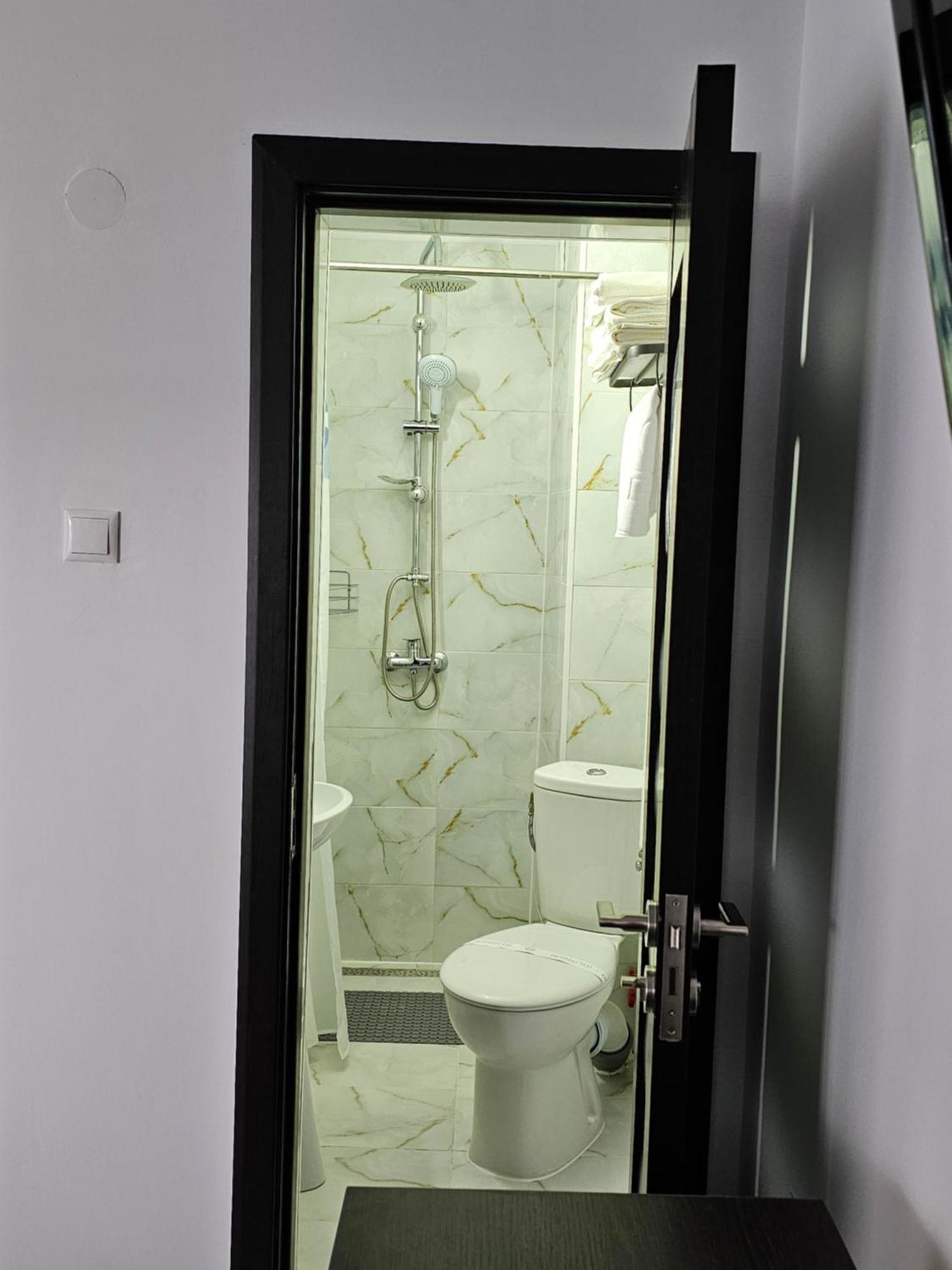 Cameră dublă Deluxe cu balcon