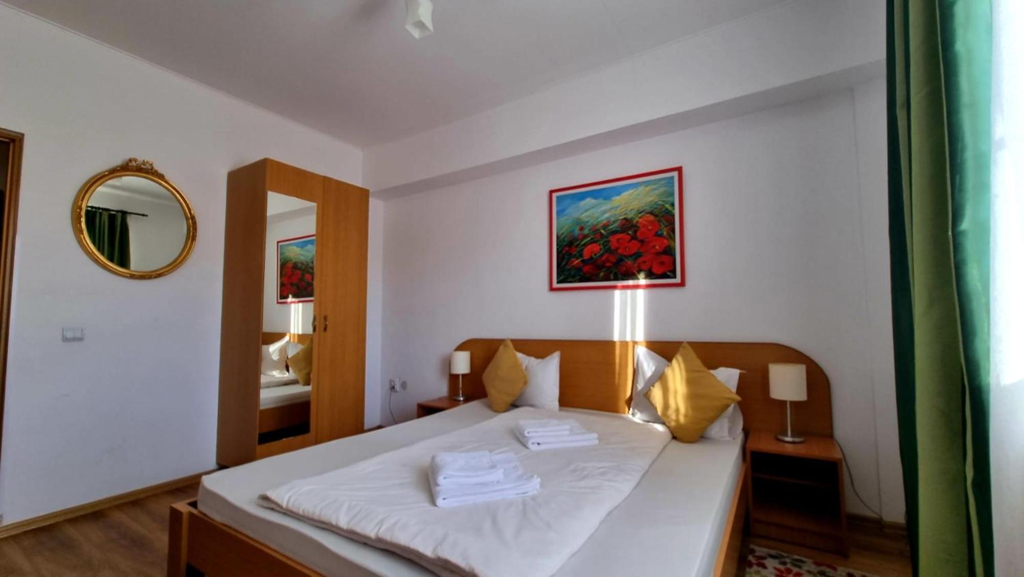 Apartament cu balcon