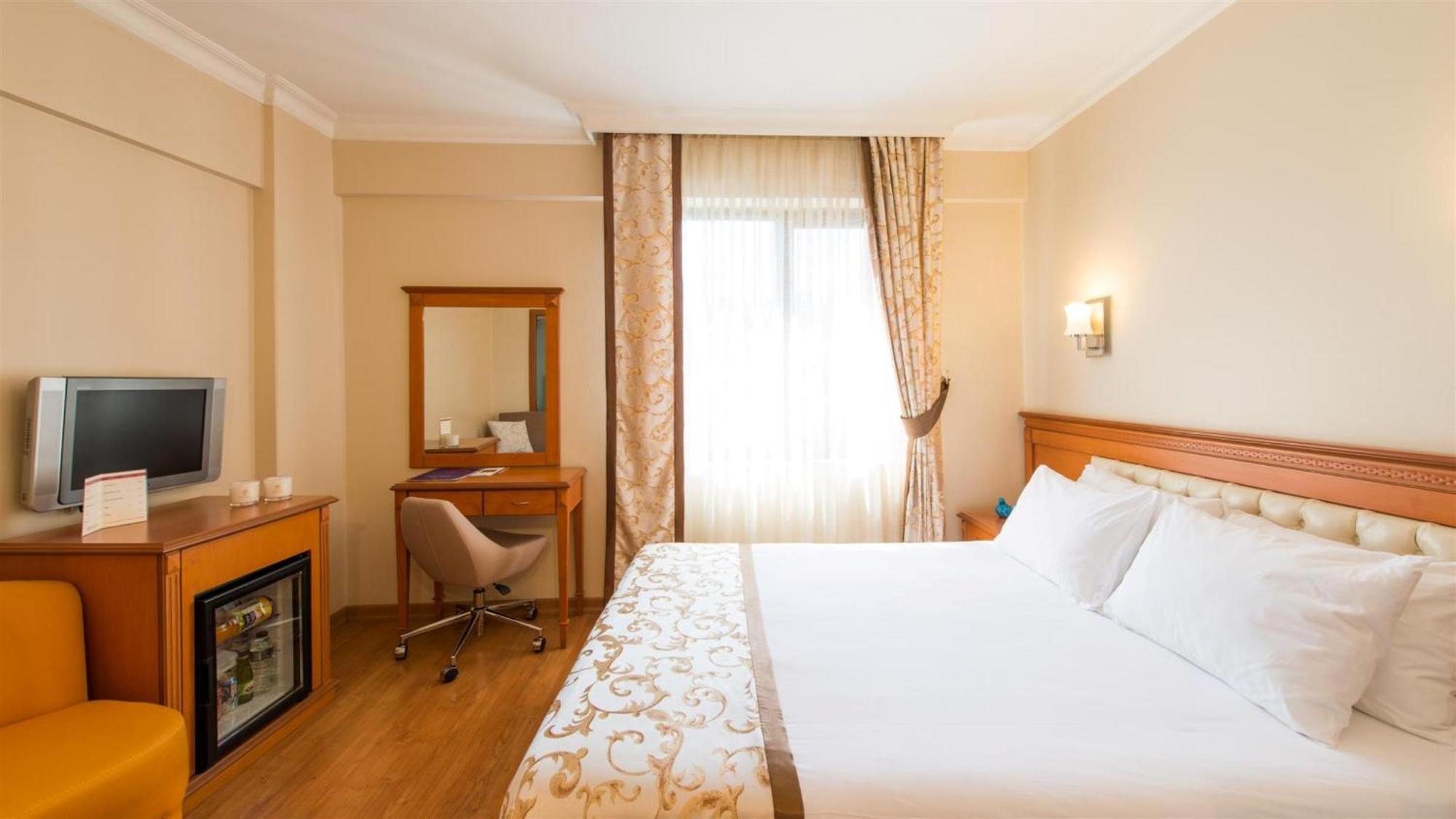 Standard Double or Twin Room,1433831524:JPEG
