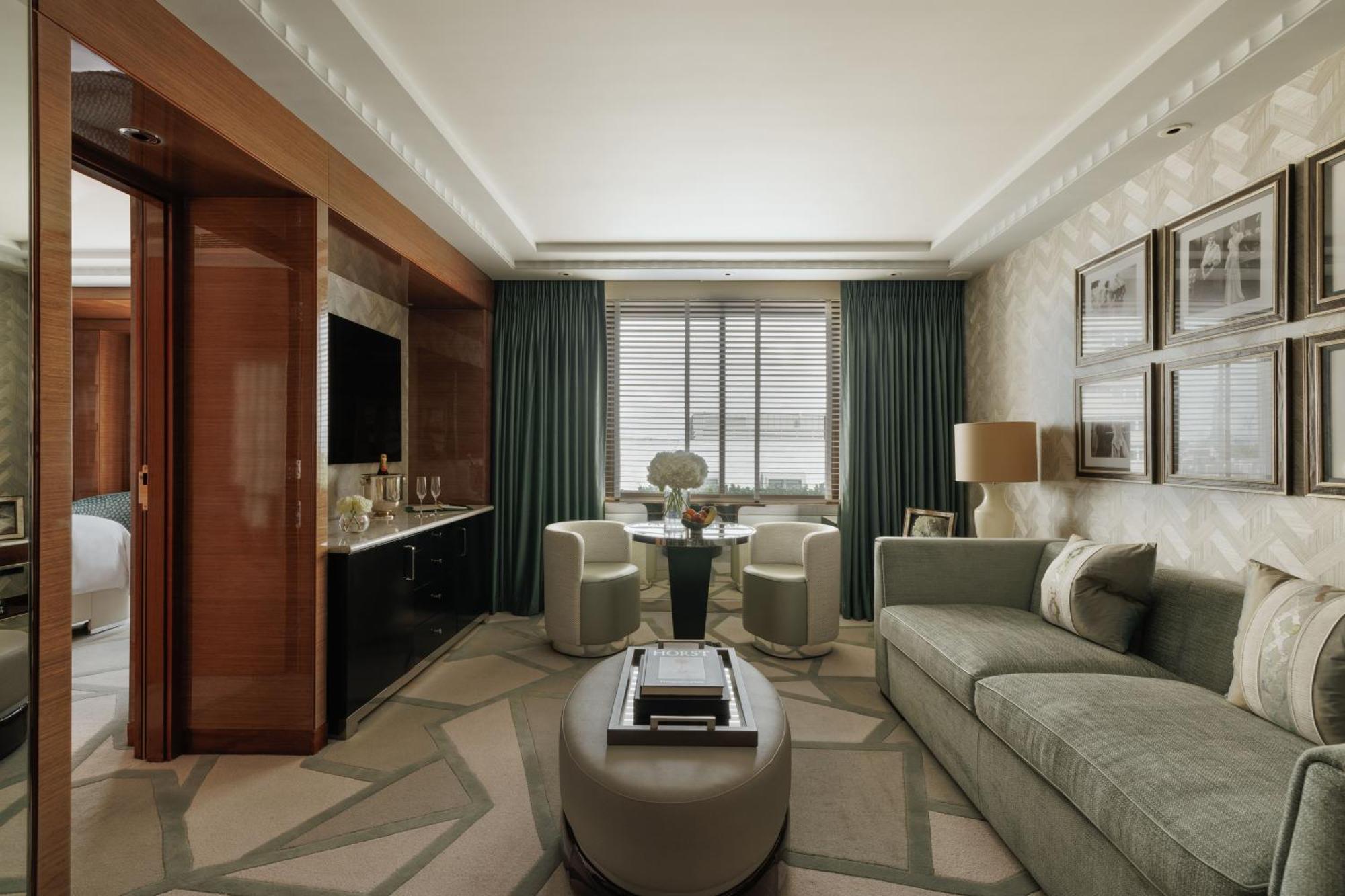Suită Westminster cu pat king-size