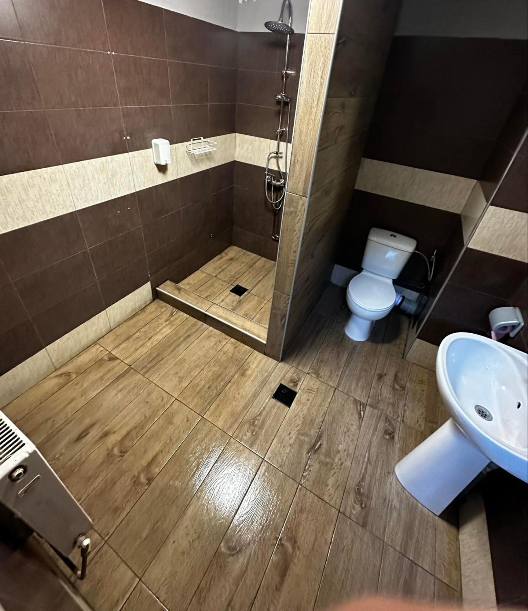 Accessible Room With Shared Shower